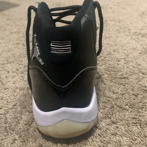 Air Jordan 11 Retro Jubilee edition - Picture 4 of 7